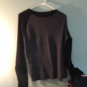 Men’s medium old navy long sleeve thermal